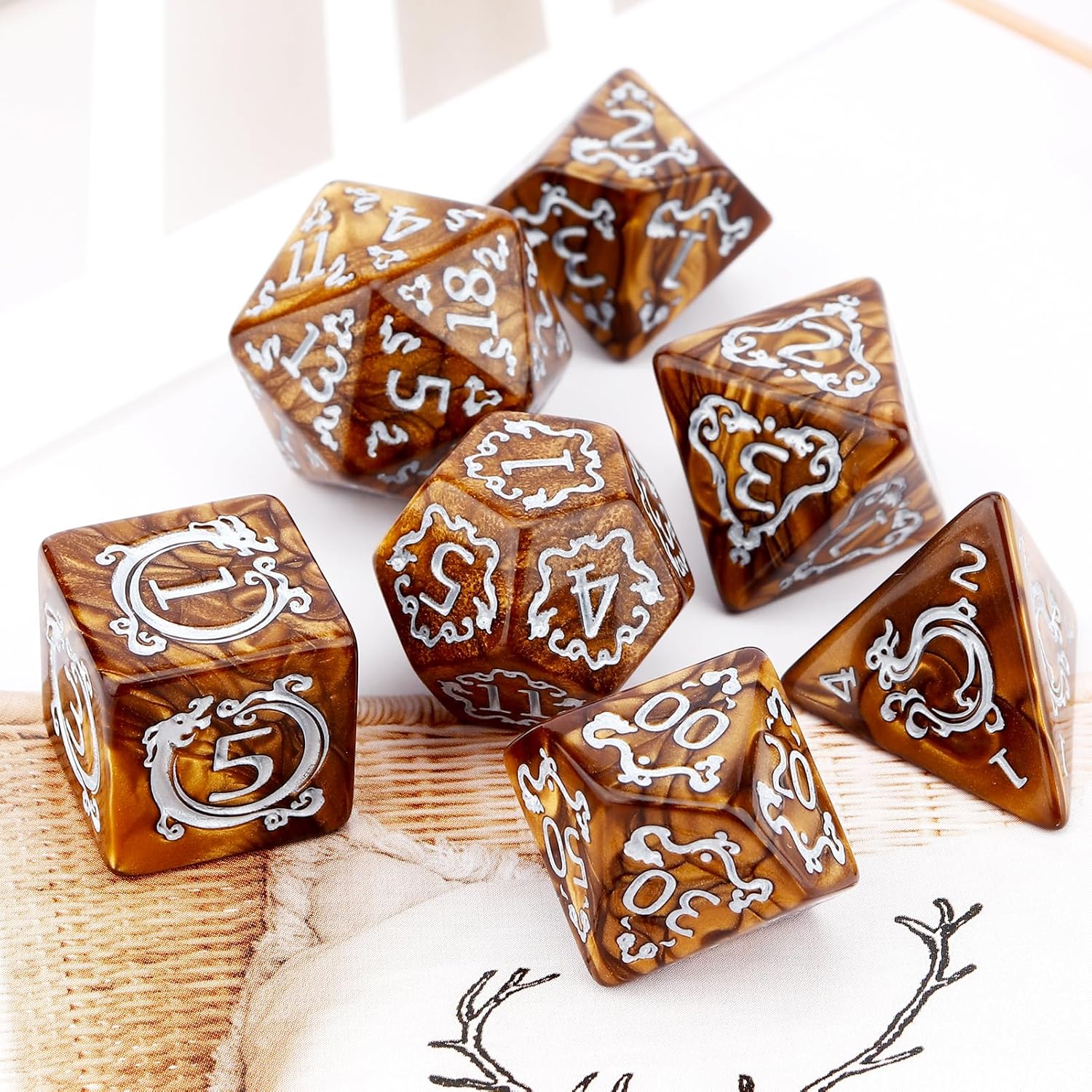 Board Game Dungeons And Dragons - مجموعة من 7 قطع من مكعبات