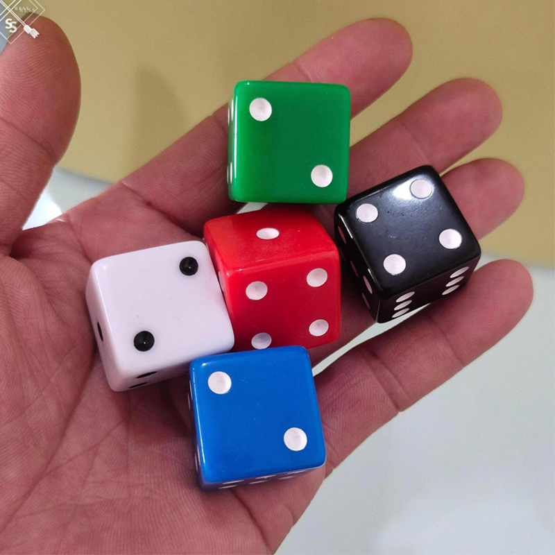 D6 مكعبات النرد المربعة 25 ملل - مراجعة Jigsaw Puzzle Adult وسعره
